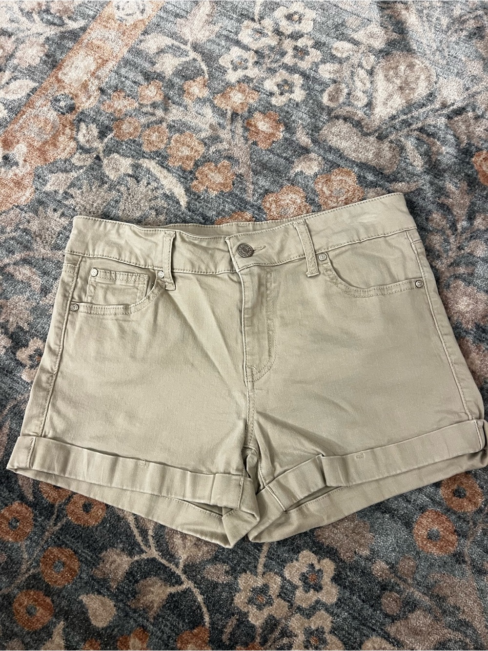 Celebrity Pink Khaki Rolled Cuff Jean Shorts